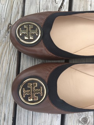 tory burch brown flat