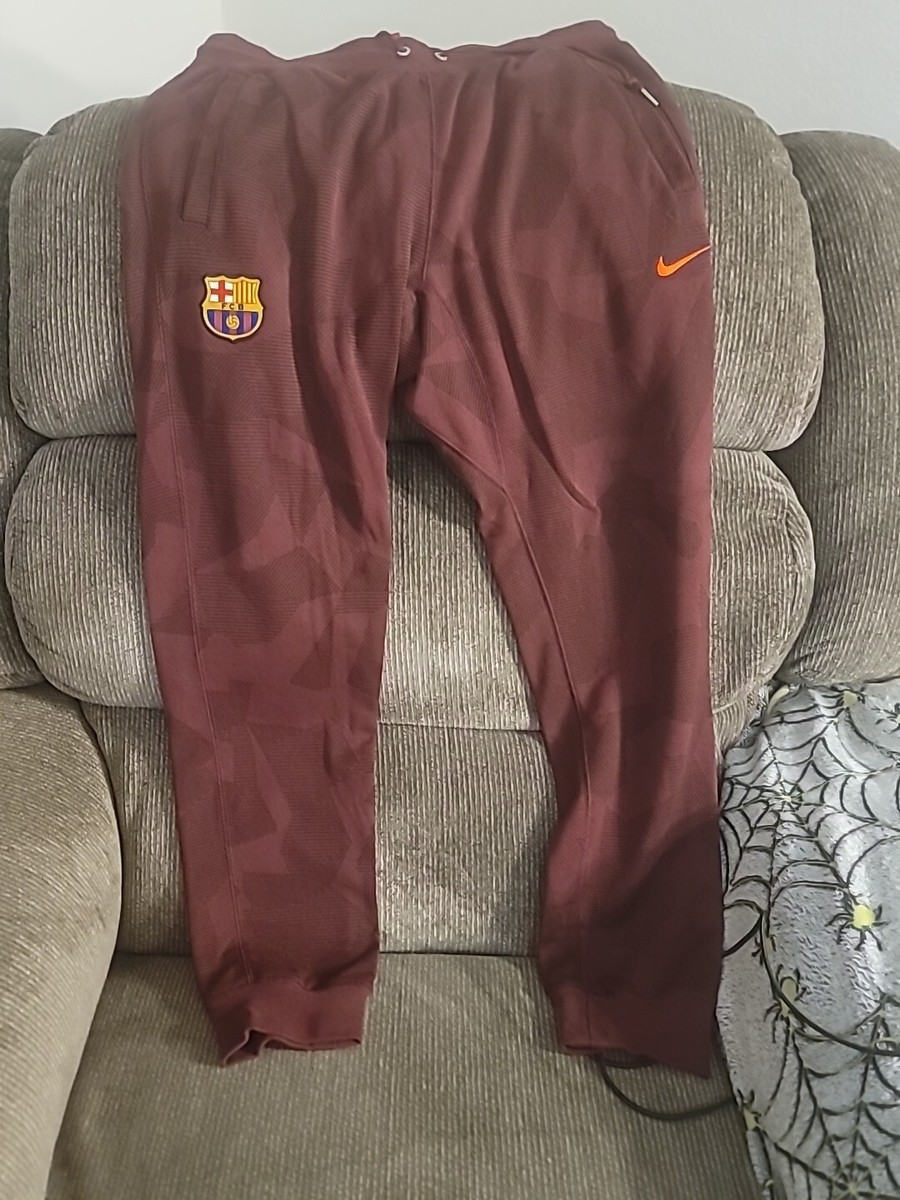 Nike FC Barcelona Full Zip Hoodie & Camo Pants Set Mens L Maroon