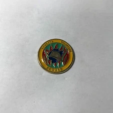 PIN BADGE BOMBERS VOLUNTAIRS BEGUES