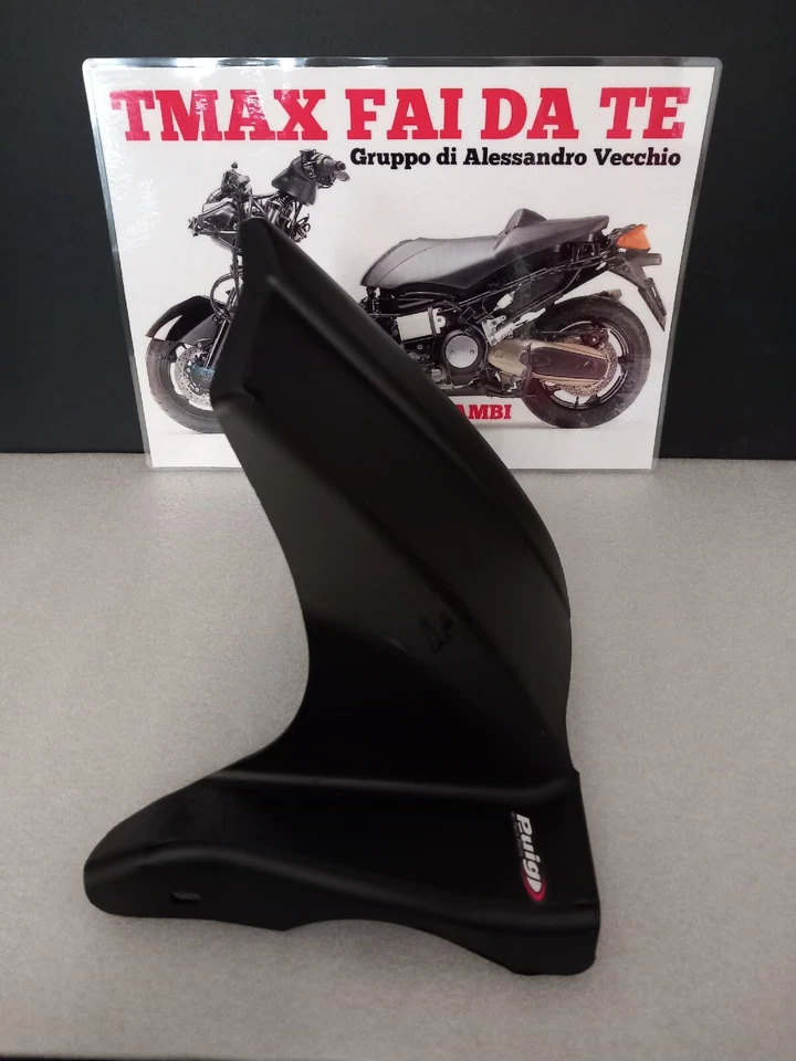 PARAFANGO POSTERIORE NERO PER YAMAHA T-MAX TMAX 530 2012 2013 2014 2015 2016 - Immagine 2 di 4