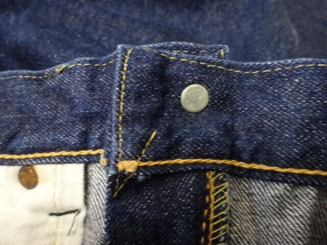 Vintage OG 1950s LEVIS 501 ZXX Guaranteed Patch Hidden Rivet Vintage OG 1950s LEVIS 501 ZXX Guaranteed Patch Hidden Rivet