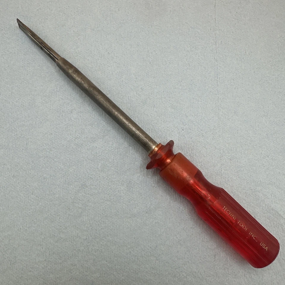Vintage Quick Wedge No 2356 Screw Holding Flat Blade Screwdriver USA Red - Image 3 of 4