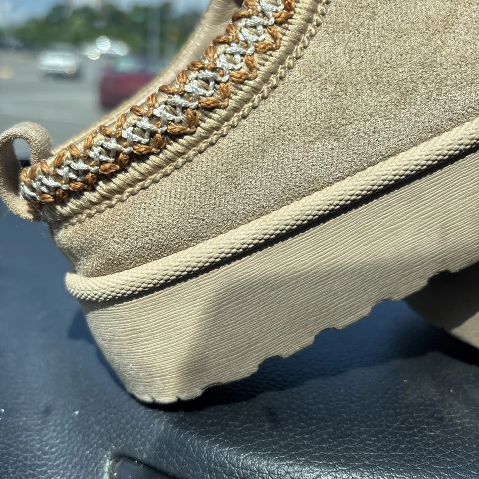 Mudd Stormy Embroidered Platform Slip-on Clogs Size 3 Light Brown - Image 3 of 4