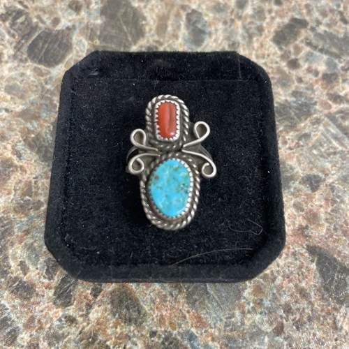 Vintage Native American Sterling Silver Turquoise and Coral Ring Size 7.5