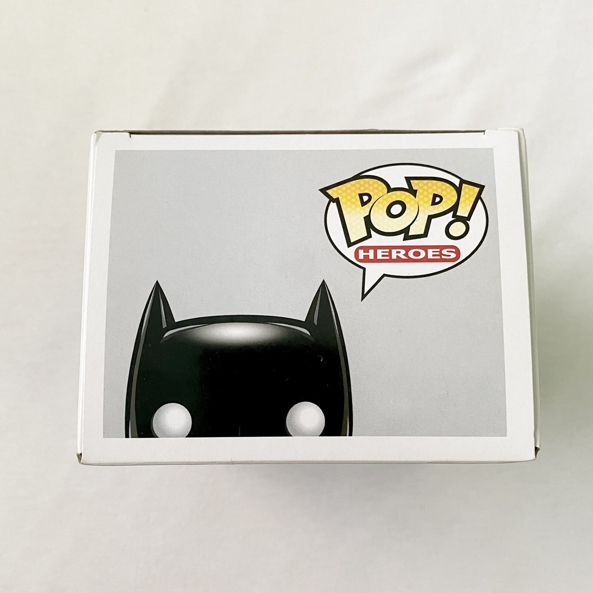 Funko Pop! Heroes: DC Comics - Batman (Hush) (Gamestop Exclusive) #460 Vinyl Figuur