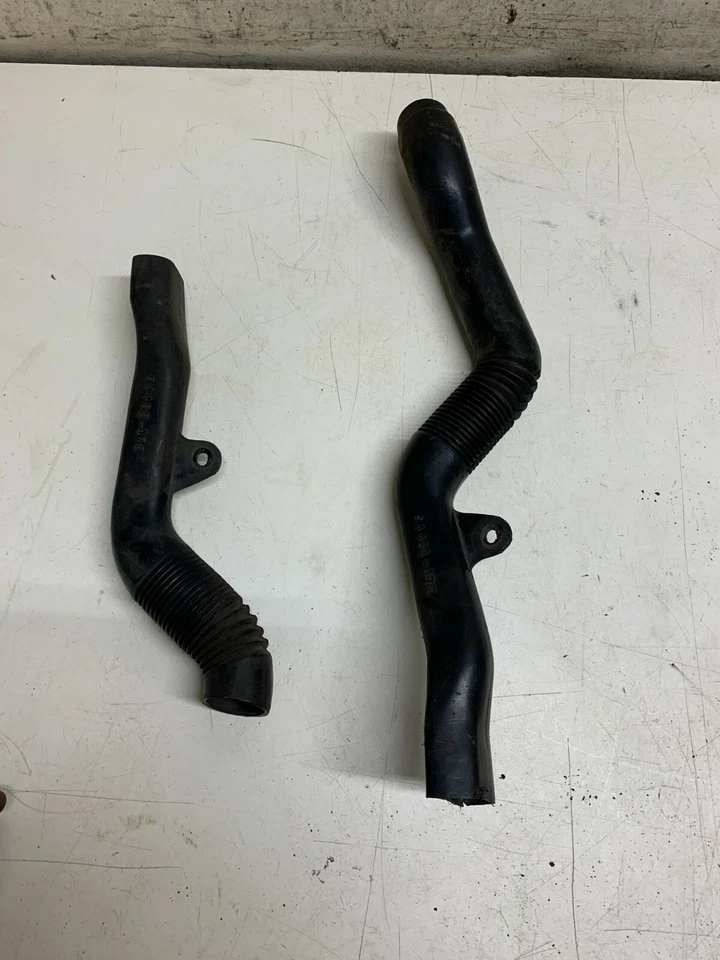 Suzuki GSXR600W 1992-1993 OEM motor conductos de refrigeración Ram Air Foto 2 de 4