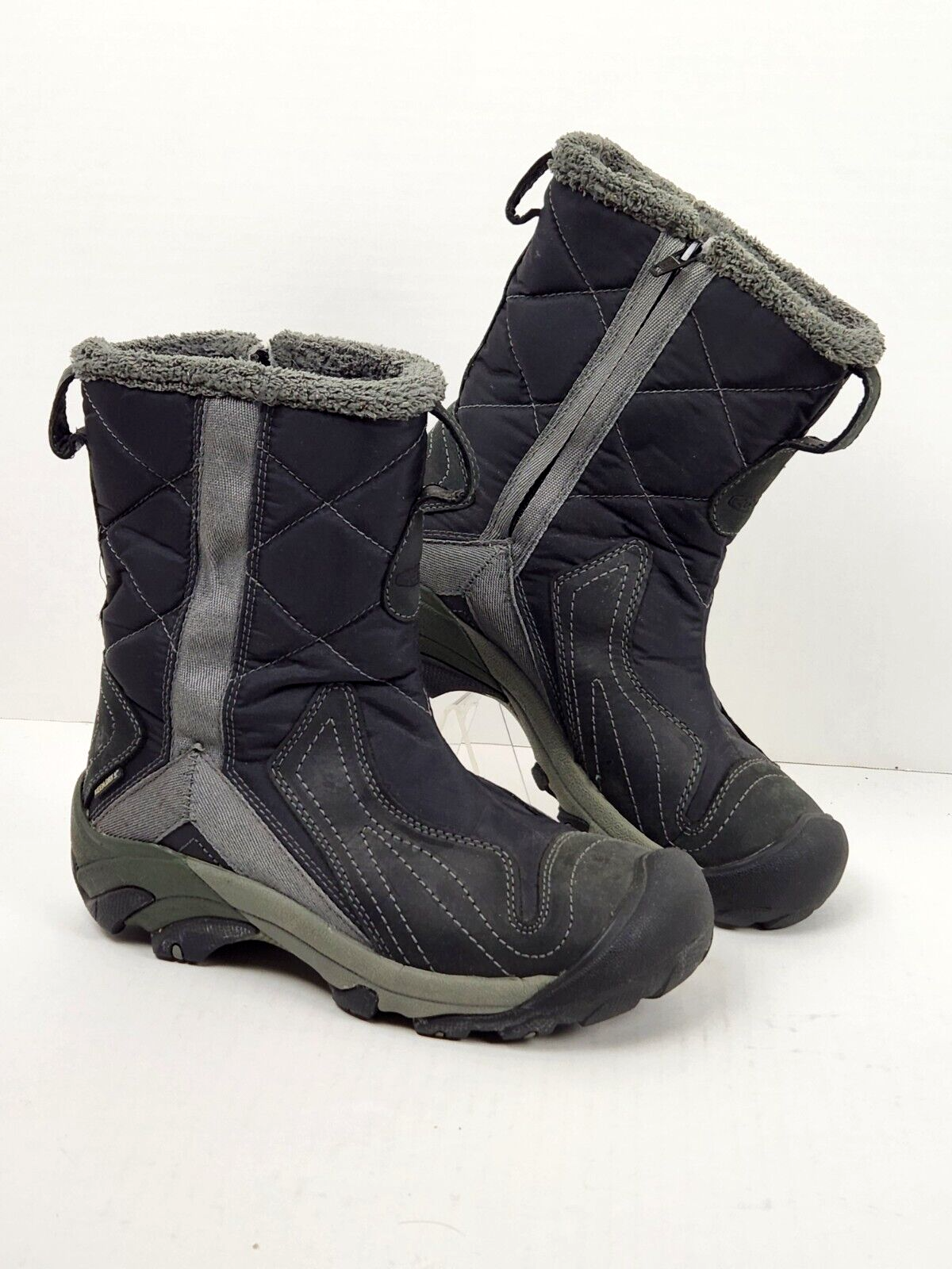 Stivali Keen taglia 7 5 EU 38 trapuntati neri Betty invernali neve 200 grammi isolati asciutti