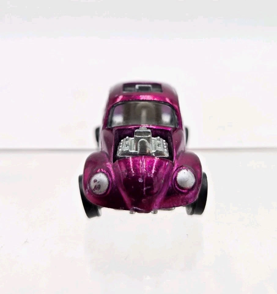 Volkswagen Hot Wheels Redline Custom 1967/1968 blanco magenta interior U.S.A. Raro Foto 2 de 4