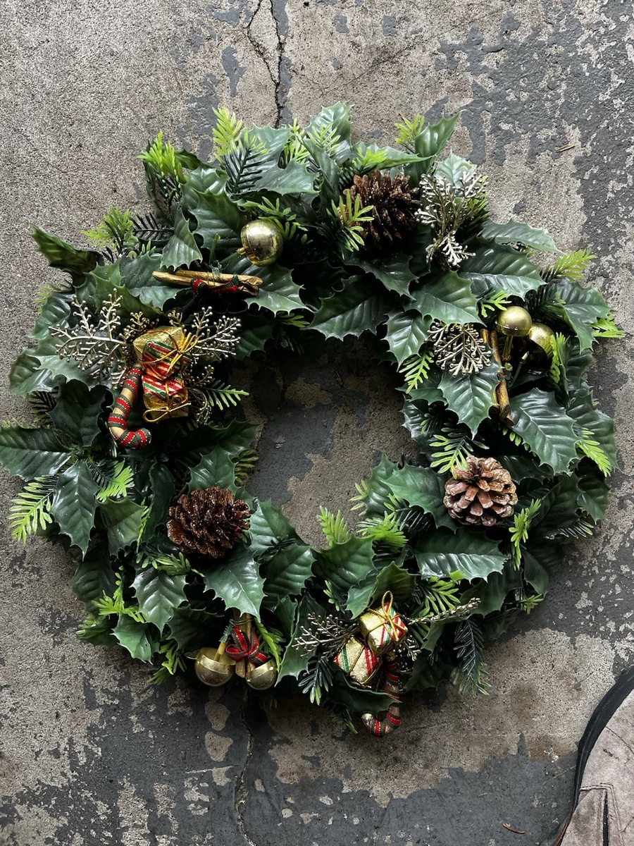 Christmas Wreaths 1960 Year Manufactured Collectible Wreaths