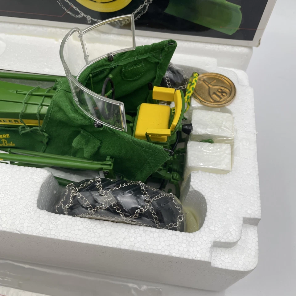 1/16 Ertl John Deere Model 720 W/ 80 Blade 45 Loader Precision #18 New In Box - Image 2 of 4