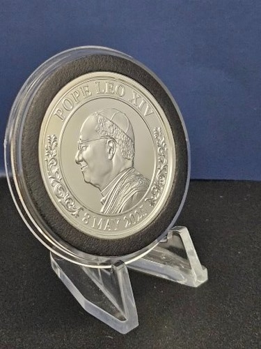 Ronda conmemorativa de plata pura .999 del Papa León XIV 2025 - Imagen 5 de 9