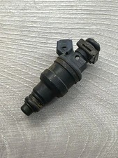 Injecteur Saab 9000