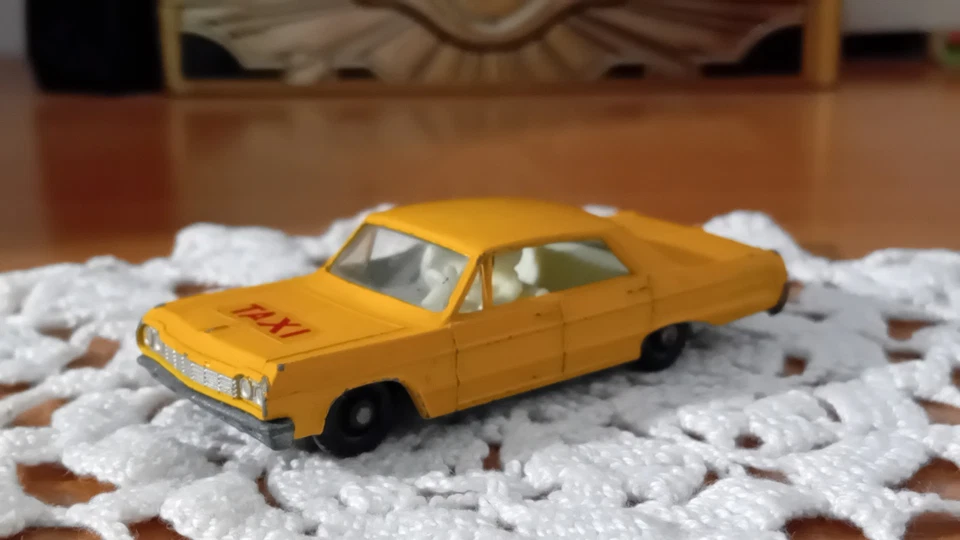 Matchbox-Lesney, N°20: "Chevrolet Impala Taxi". - Immagine 2 di 4