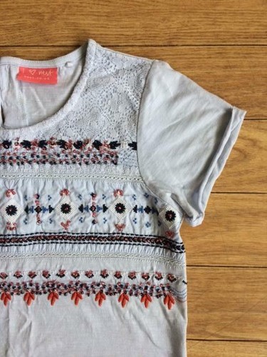 Next girls pale blue embroidered short sleeve crew neck t shirt top Size 10 yrs. - Picture 4 of 6