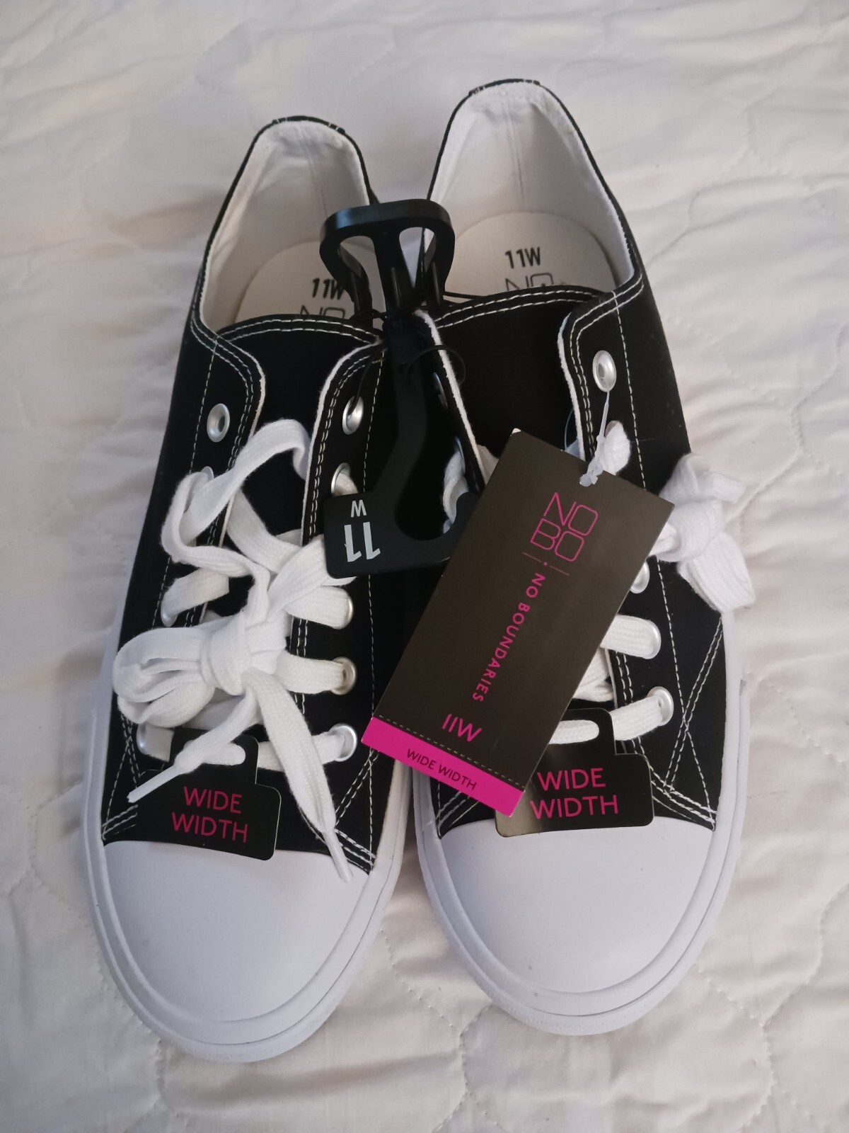 SAOLA no bounders sneaker donna classica stringata tela nera con suola bianca tg 11