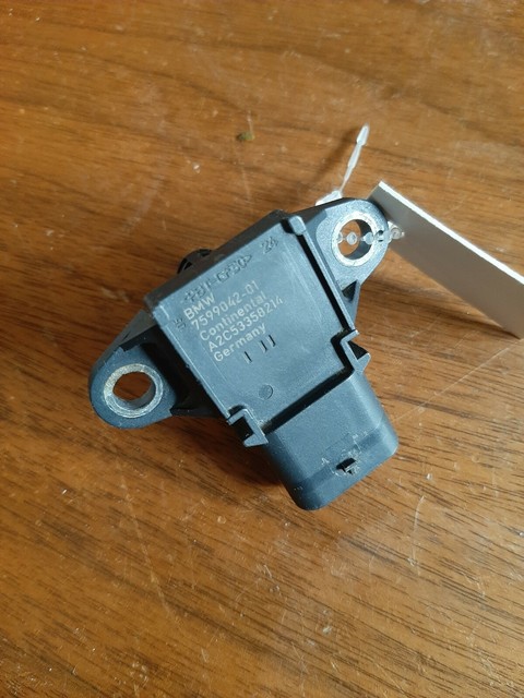 7599042 01 bmw