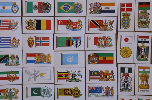 Tarjetas con fotos de Brooke Bond - banderas y emblemas del mundo - álbum sin usar y conjunto completo - Imagen 17 de 20