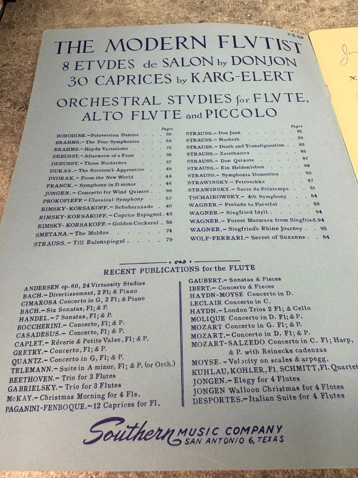 Estudios melodiosos y progresivos para flauta LIBRO 1 revisado por ROBERY CAVALLY 1958 Foto 3 de 4