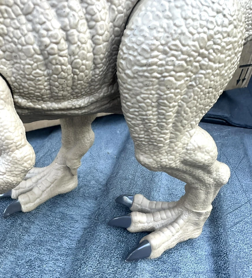 Figura de acción de juguete Jurassic World Legacy 21" Extreme Chompin' Spinosaurus Foto 4 de 4