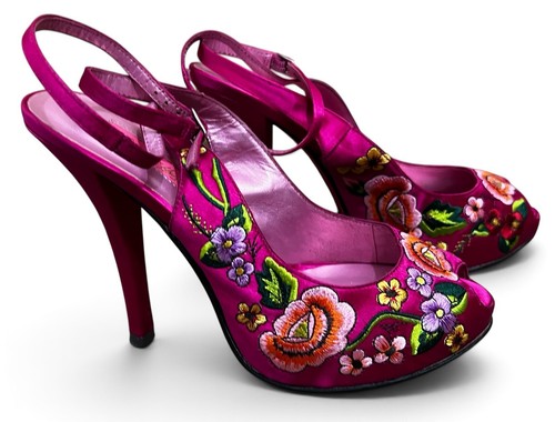 Betsey Johnson Ashleigh rosa Blumen bestickt Slingback Heels Peeptoe 6 Box - Bild 2 von 11