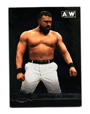 Andrade El Idolo 2022 SkyBox Metal Universe AEW 35