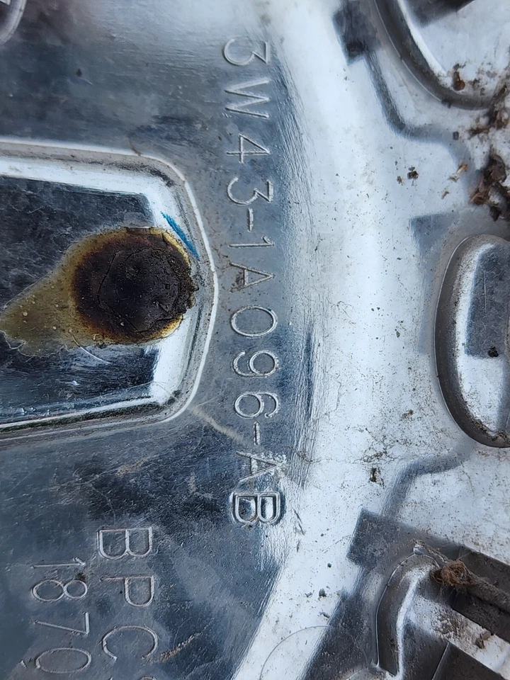 2000 2001 02 03 04 2005 2006 LLINCOLN LS 4ШТ ХРОМИРОВАННЫЕ ЦЕНТРАЛЬНЫЕ КОЛПАКИ КОЛЕС 3W431A096AB - Изображение 2 из 2