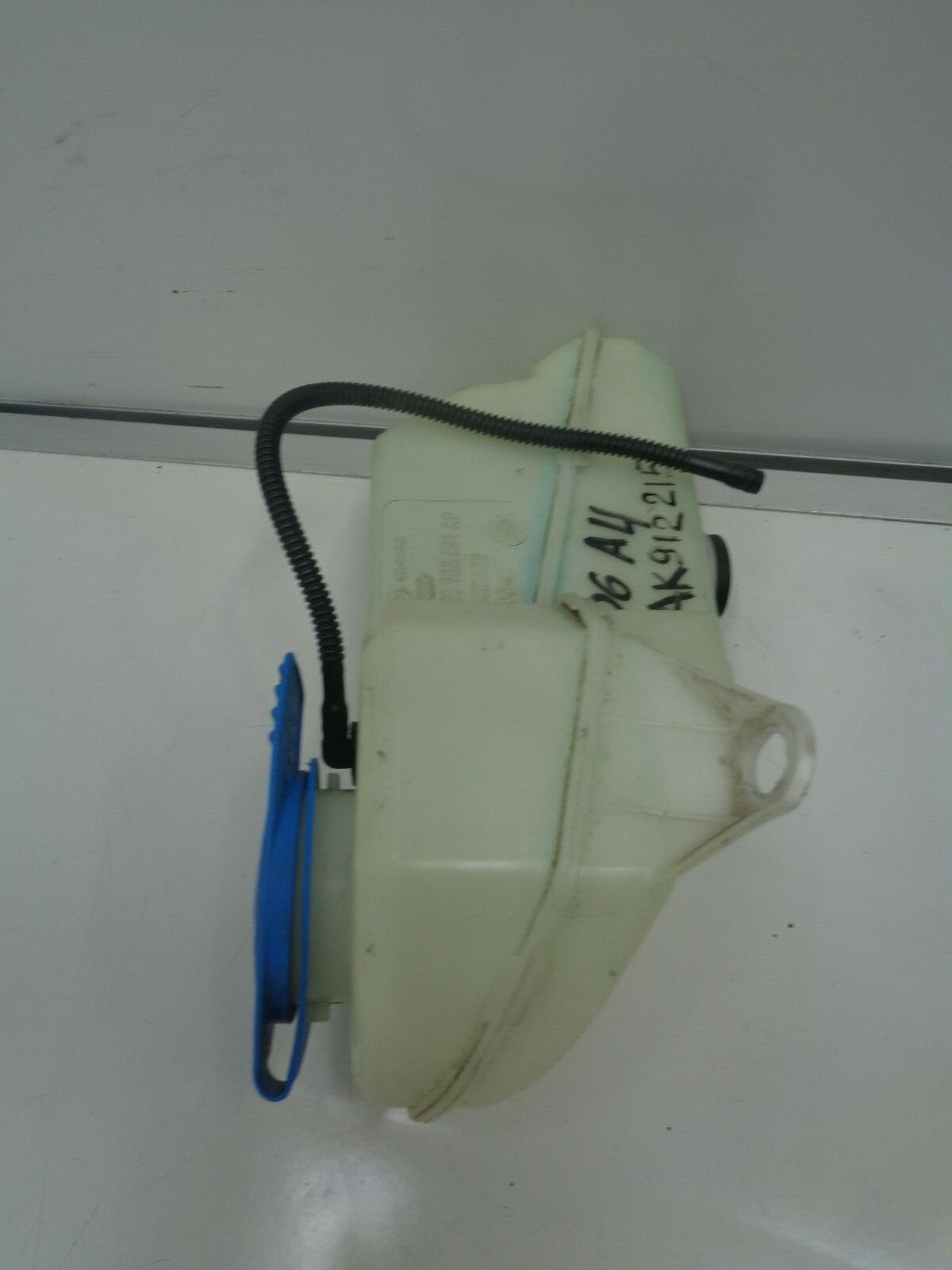 20062009 Audi A4 Quattro Upper Windshield Washer Reservoir Tank OEM AK912215 eBay