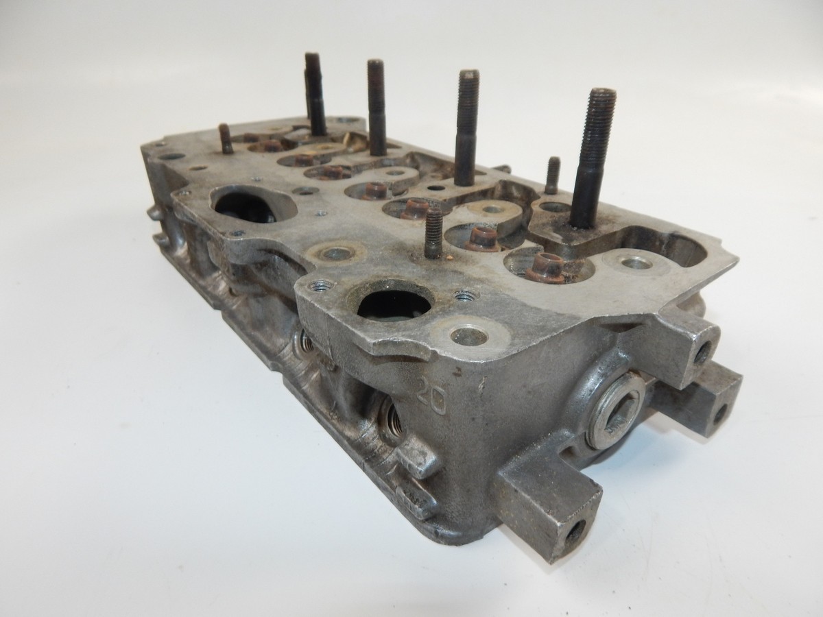 OEM FIAT 127 900cc MOTOR ENGINE CYLINDER HEAD 100GL000 OEM FIAT 127 900cc MOTOR ENGINE CYLINDER HEAD 100GL000