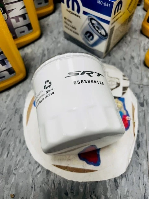 SRT OIL CHANGE KIT for 2011-2016 CHRYSLER DODGE 5.7L V8 CHALLENGER 300 CHARGER - Image 4 of 4