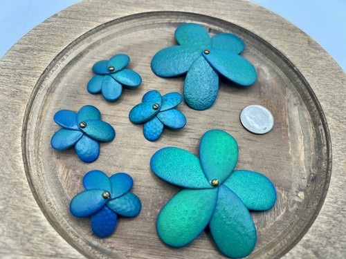 Blue Ombré Metal Flowers Recycled Vintage Findings Enamel Crafts Embellishments