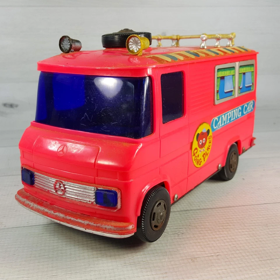 Casa rodante vintage Going Places camping coche rosa 9" plástico a batería Japón Foto 2 de 4