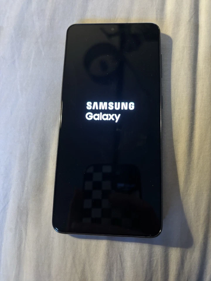 Samsung Galaxy S21 · 256GB, photo 1 of 3