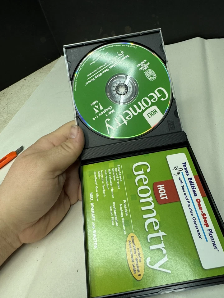 Holt Rinehart Geometry Interactive Answers and Solutions CDROM XP Vista 7 - Image 2 of 4