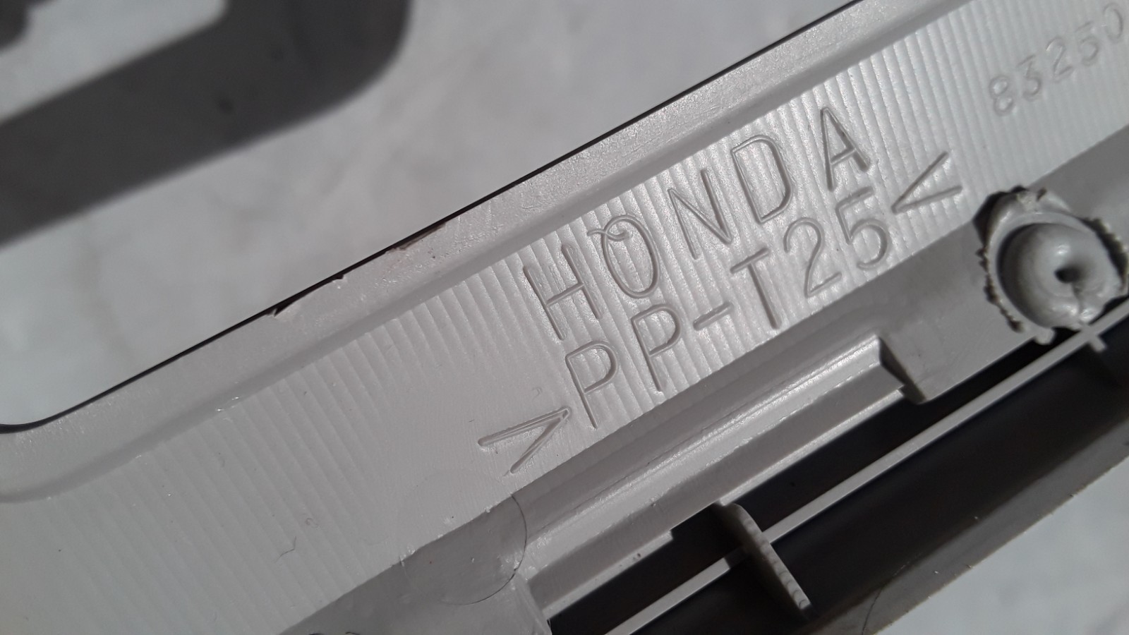 2003-2008 Honda Element EX Overhead Console Storage OEM