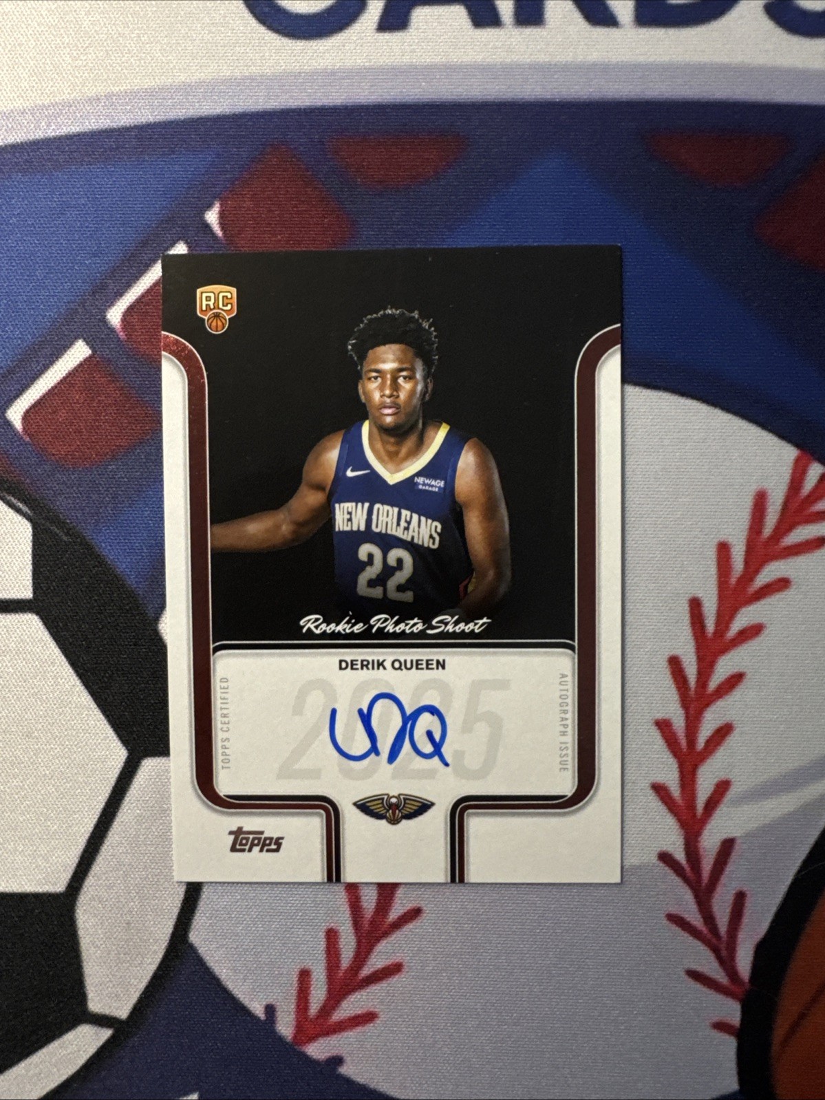 2025-26 Topps Basketball Rookie Photo Shoot Derik Queen On Card Auto RC SSP