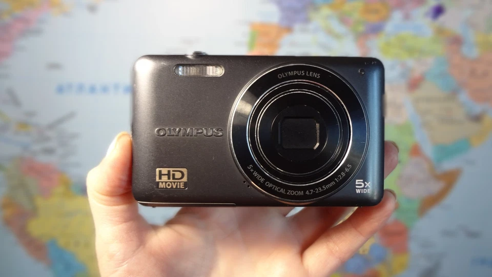 Olympus VG-120 14MP Digital Camera - Black Fully Working Great Shape - Image 3 of 4