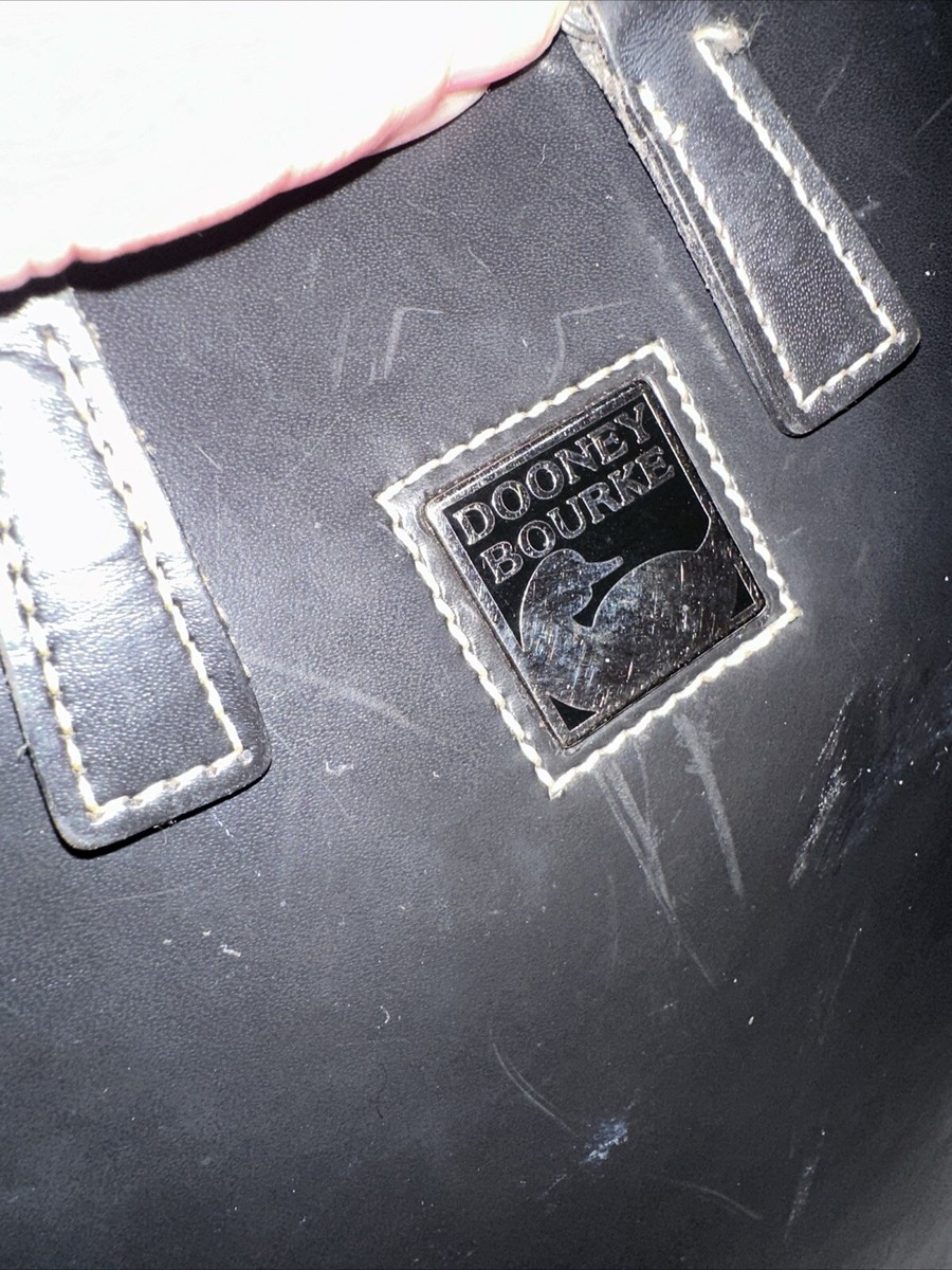 DOONEY BOURKE SMOOTH BLACK LEATHER PARASOLE BACKPACK BAG (Z2  display picture 3
