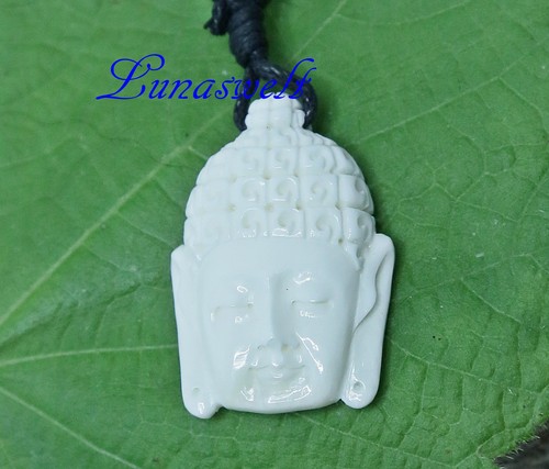 Buddha necklace bone pendant Budda handmade - Picture 2 of 2