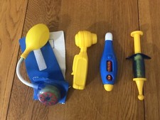 KIDS PRETEND MEDICAL TOOLS MATTEL 2005 DOCTOR/NURSE KIT TOYS FUN