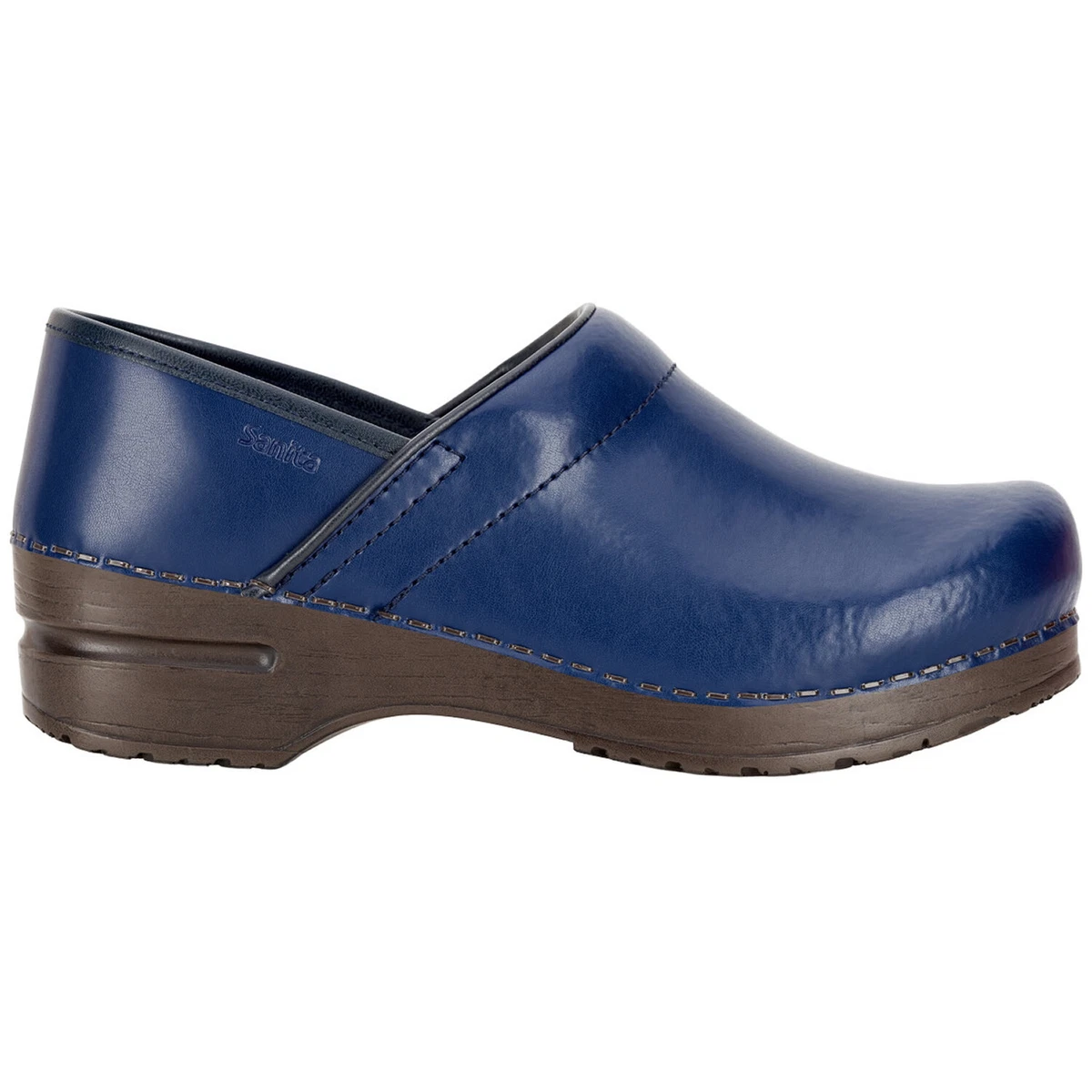 sanita professional oiled leather clog