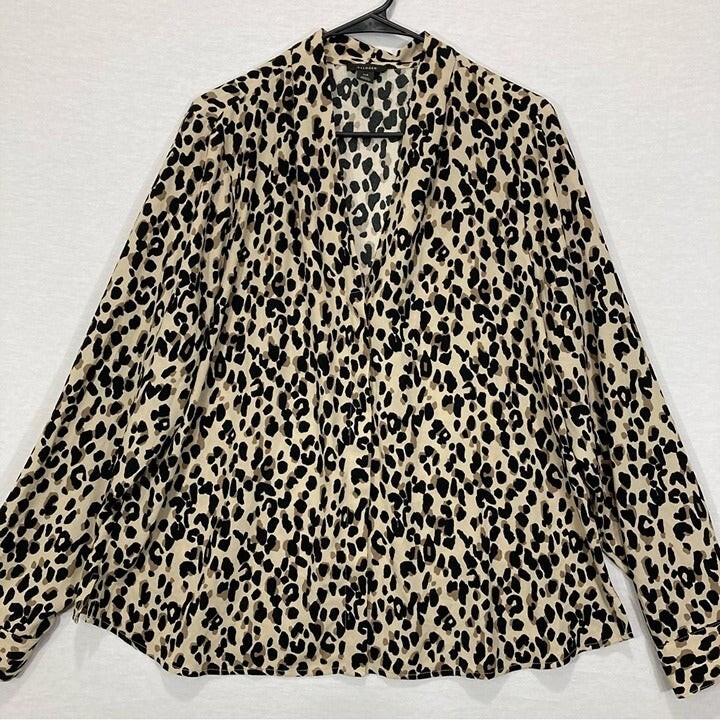 Halogen Leopard V-Neck Long Sleeve Button Down si… - image 1