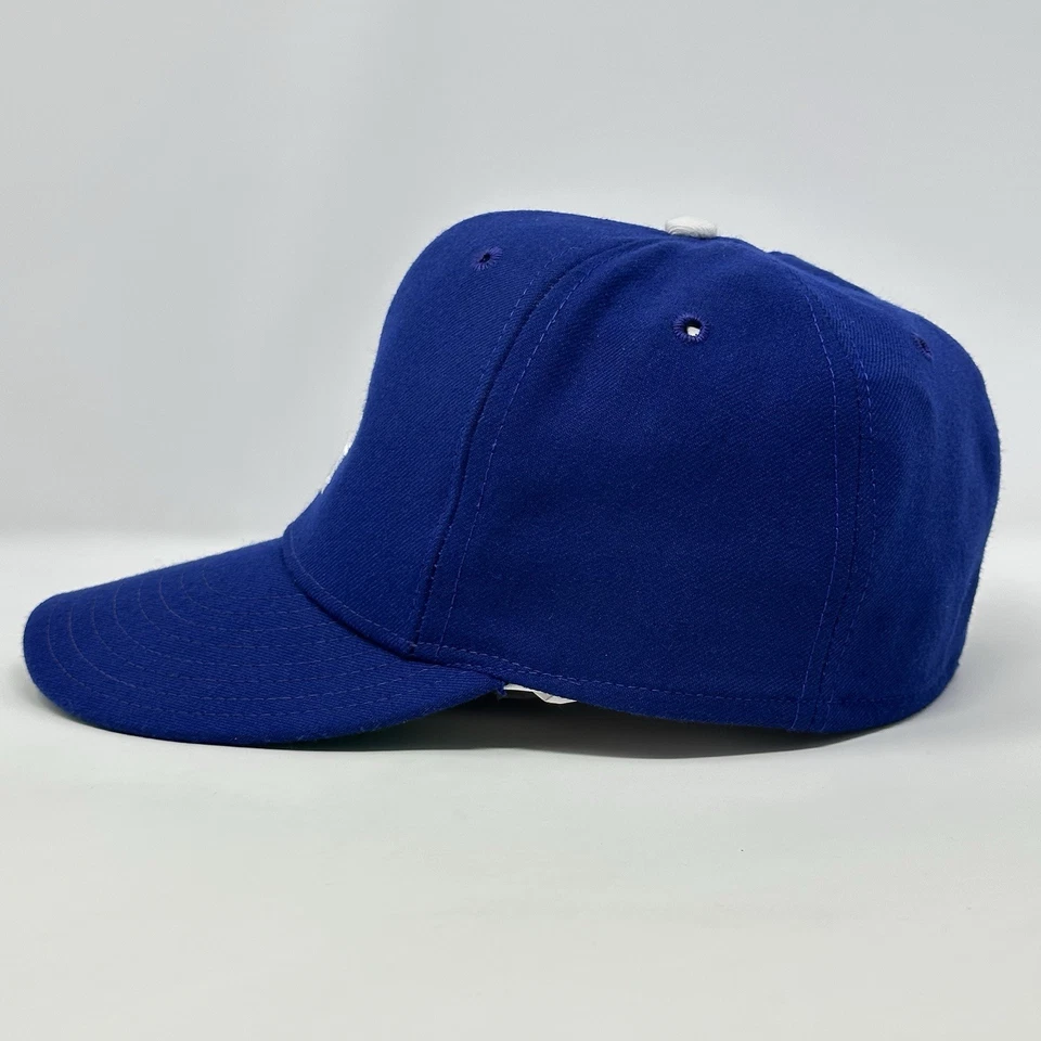 Visera Dupont modelo profesional New Era de los Dodgers de Los Ángeles de colección años 80 con guante Foto 2 de 4