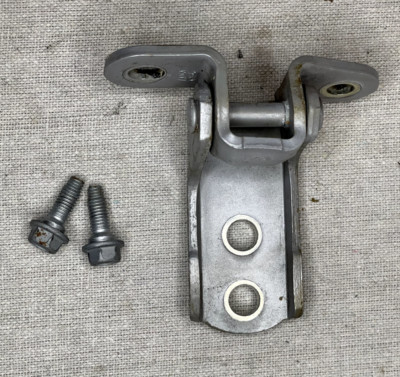 2006-2022 LEXUS IS250 IS350 FRONT RIGHT SIDE DOOR UPPER HINGE RH OEM 68710-12151