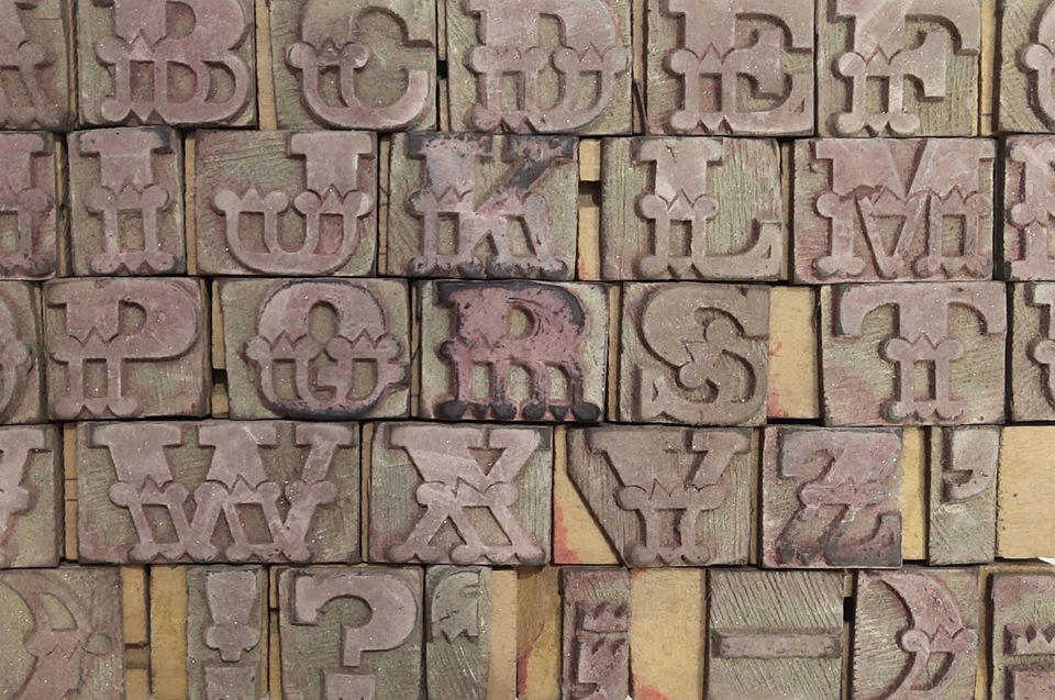 37 Letterpress wood/wooden Hand-carved Matrices for type English #WMT-050 - Image 2 of 4