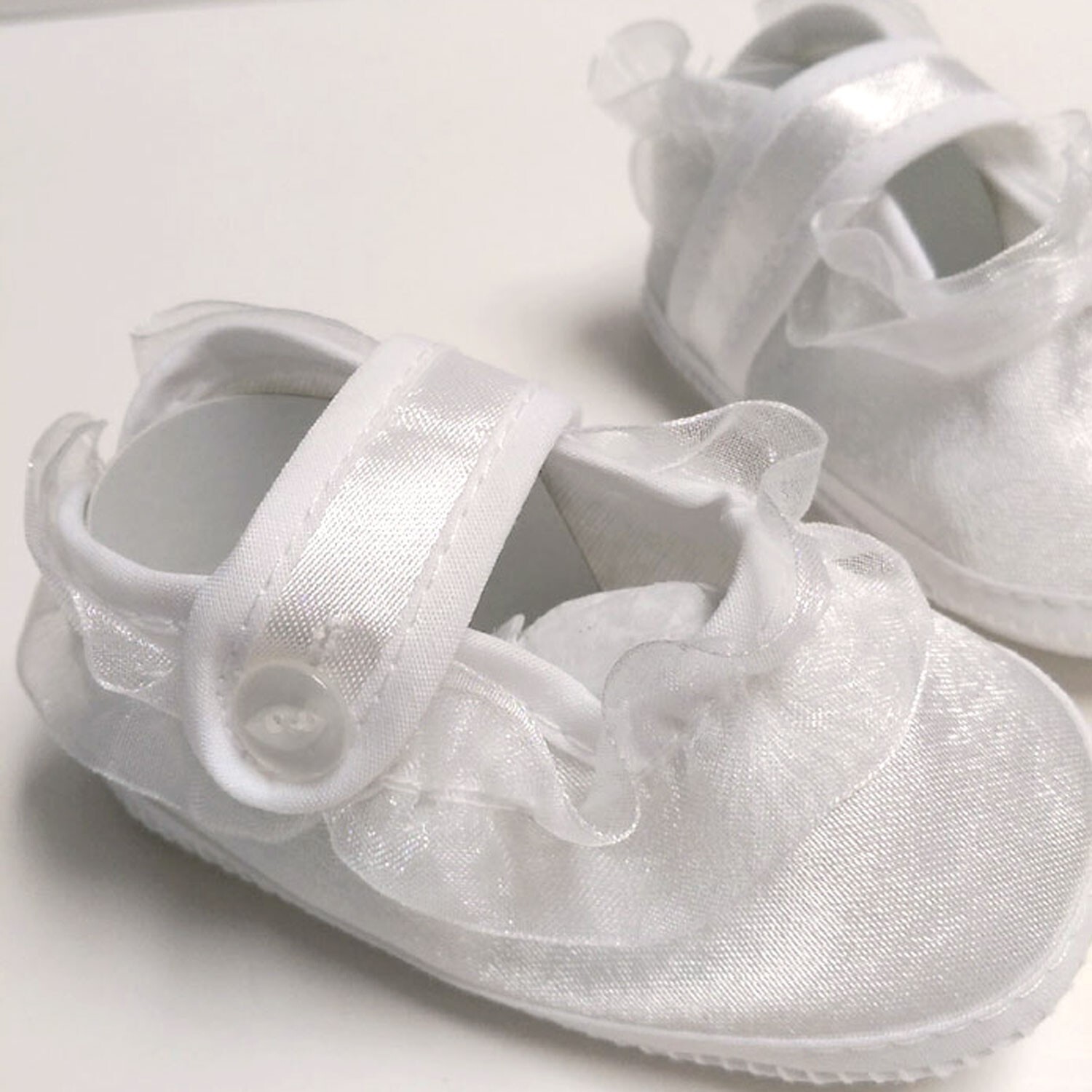 Elegant Kids Baby Christening SATIN SHOES Laces WHITE Size 0-6 Months NEW IN BOX