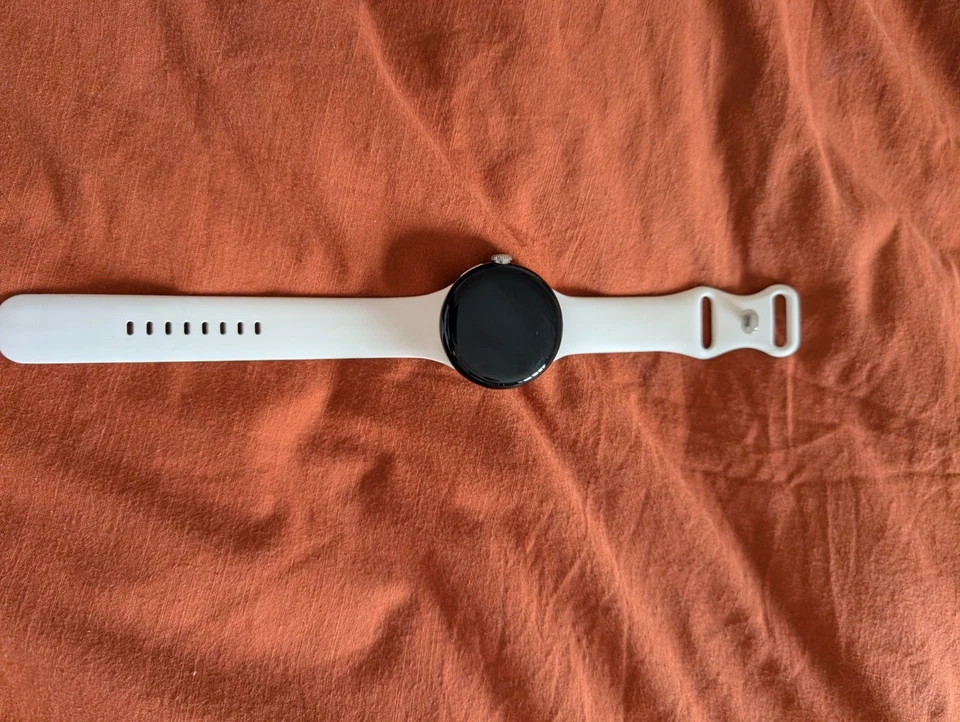 Google Pixel Watch, photo 1 of 2