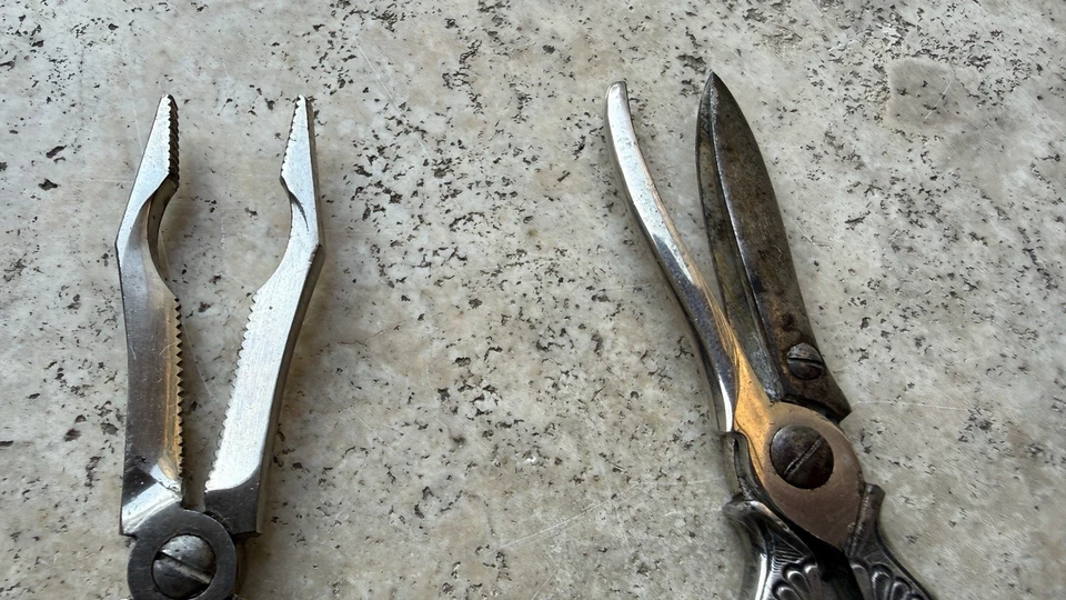 Lot 2 Ancienne Paire De Ciseaux ( À Raisins Fruits ? ) Collection - Photo 4/4