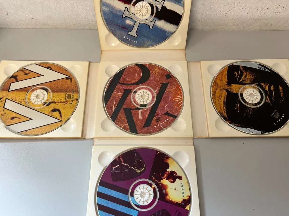 Simple Minds – Themes - Volume 2 : August 82 - April 85 - 5 CD Boxset © 1990 - Bild 2 von 3