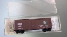 N-Micro-Trains USA Plug Door Boxcar in Box CNR Canadian National Ry *MTL