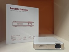 DLP Mini Tragbarer Taschenprojektor Mini Portable Projector 1080p
